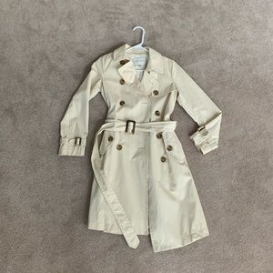 Banana Republic Petite Women’s Tan Trench Coat